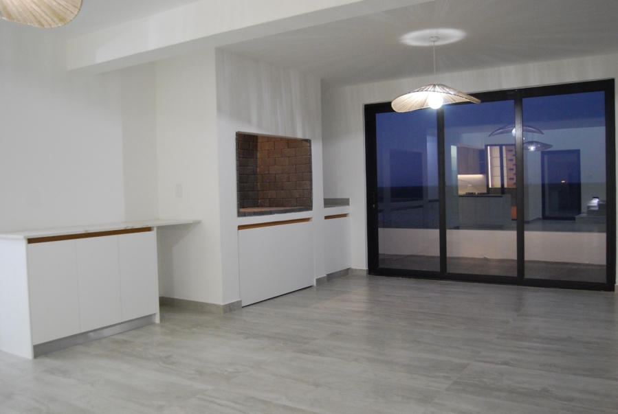 3 Bedroom Property for Sale in St Helena Views Western Cape